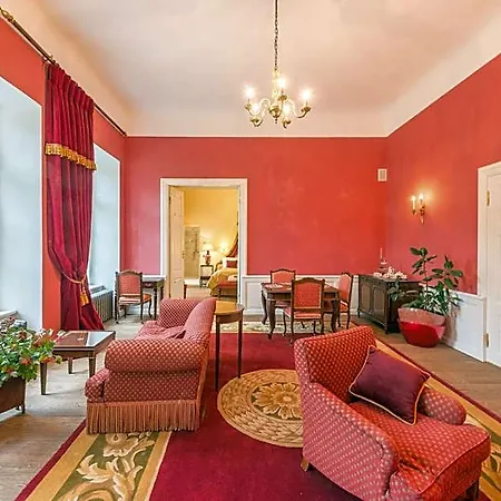 Manor & 5* Kernu
