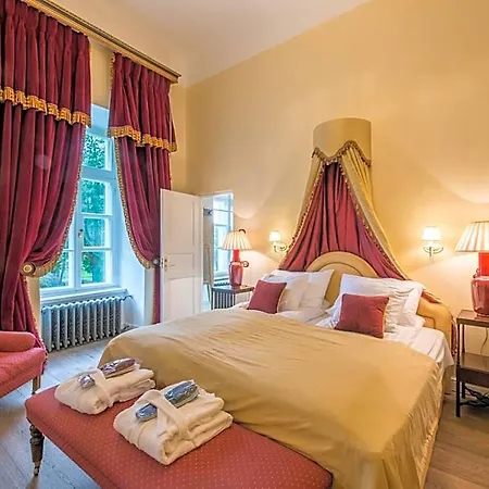Resort Manor & Kernu