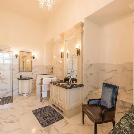 Manor & אתר נופש Kernu