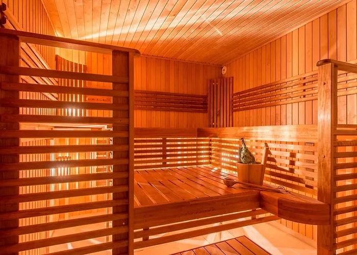 Manor & リゾート